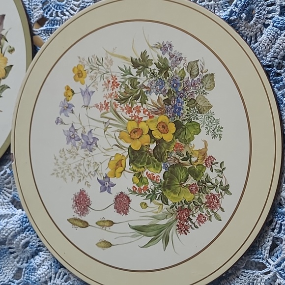 Set of two Pimpernel Cork Placemats - Picture 6 of 9